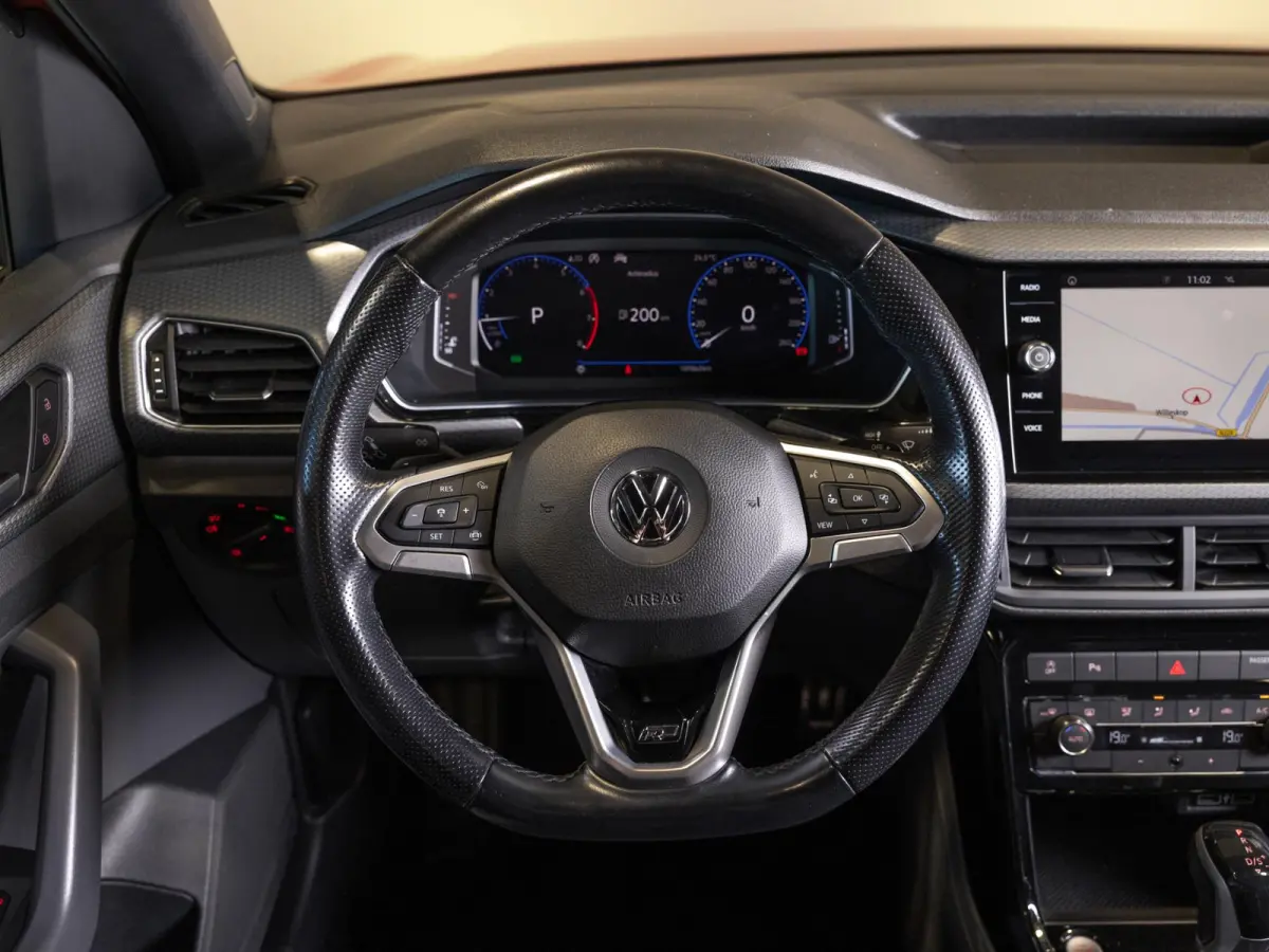 1.0 TSI 2x R-Line / 115pk / Achteruitrij camera / Dodehoek herkenning /