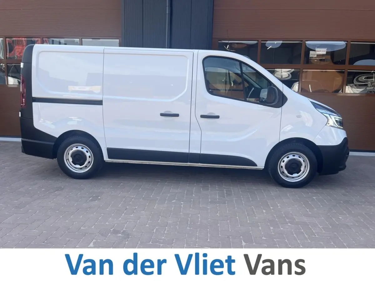 2.0 dCi 120pk E6 Comfort BPM Vrij! Lease €253 p/m, Trekhaak, Bott inr., Airco, Navi, PDC, Cruise controle, Onderhoudshistorie aanwezig
