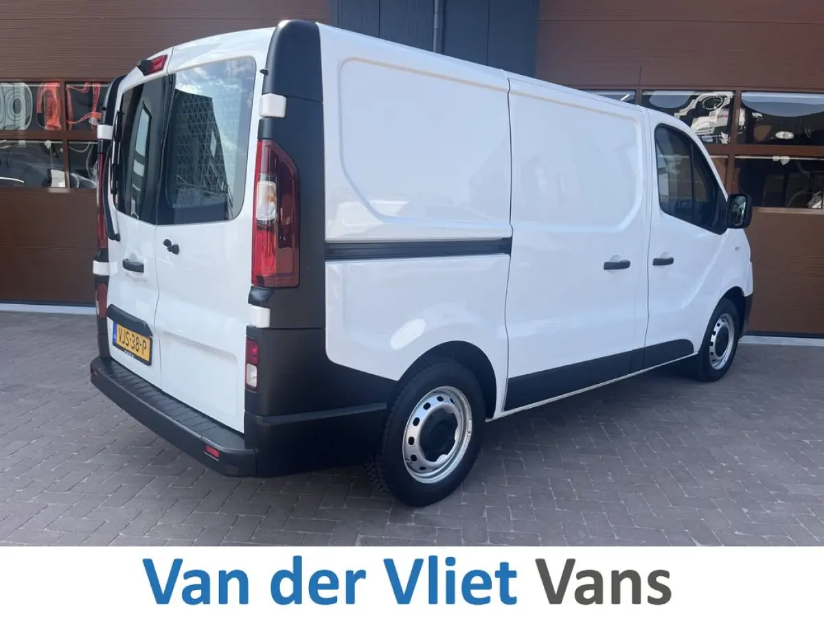 2.0 dCi 120pk E6 Comfort BPM Vrij! Lease €253 p/m, Trekhaak, Bott inr., Airco, Navi, PDC, Cruise controle, Onderhoudshistorie aanwezig
