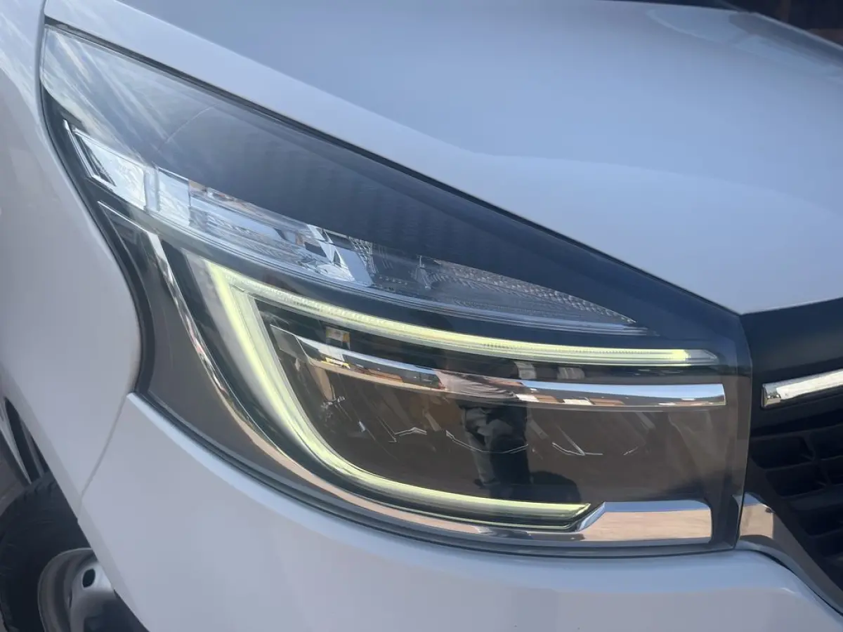 2.0 dCi 120pk E6 Comfort BPM Vrij! Lease €253 p/m, Trekhaak, Bott inr., Airco, Navi, PDC, Cruise controle, Onderhoudshistorie aanwezig