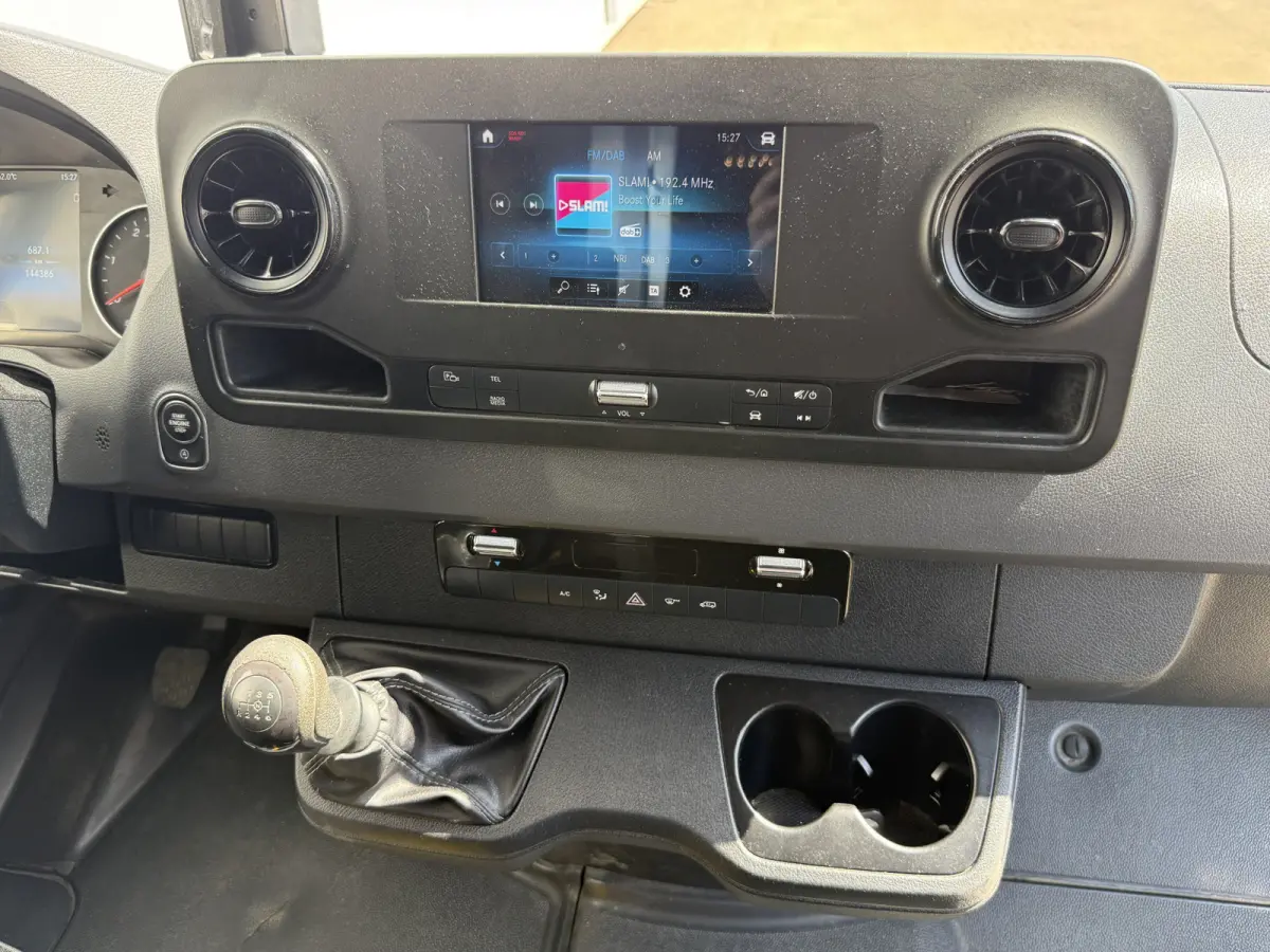 315 1.9 CDI Pakketbus L3H2 Tussenschot met deur LED Climate Control Cruise Control Carplay Camera