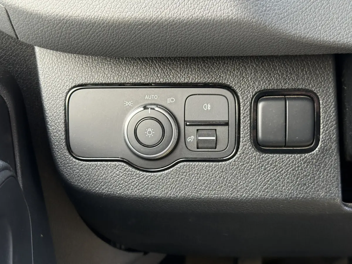 315 1.9 CDI Pakketbus L3H2 Tussenschot met deur LED Climate Control Cruise Control Carplay Camera