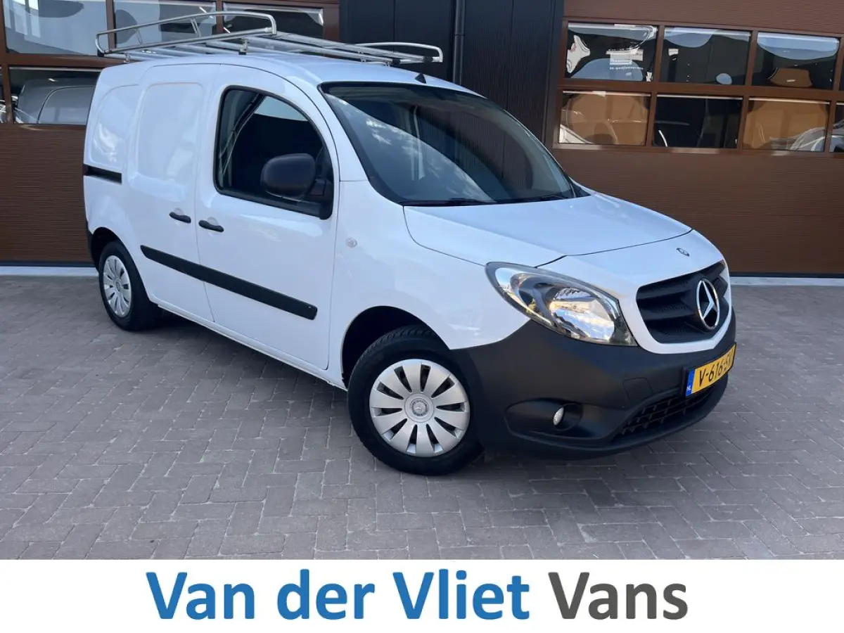 108 CDI E6 Lease €152 p/m, Airco, Navi, Imperiaal, Cruise controle