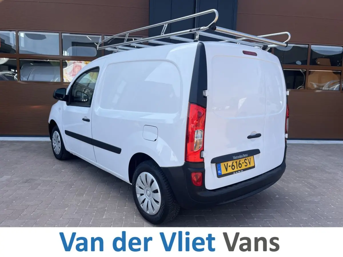108 CDI E6 Lease €152 p/m, Airco, Navi, Imperiaal, Cruise controle