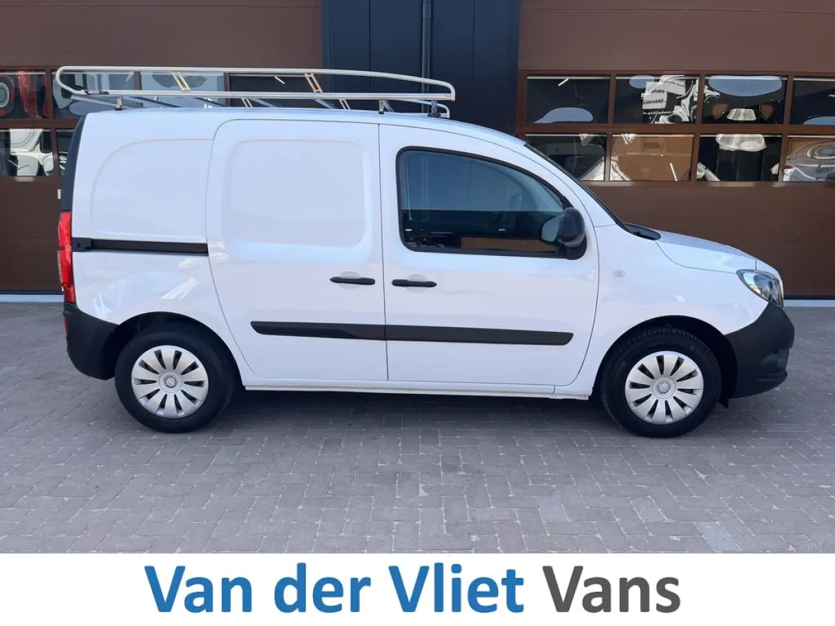 108 CDI E6 Lease €152 p/m, Airco, Navi, Imperiaal, Cruise controle