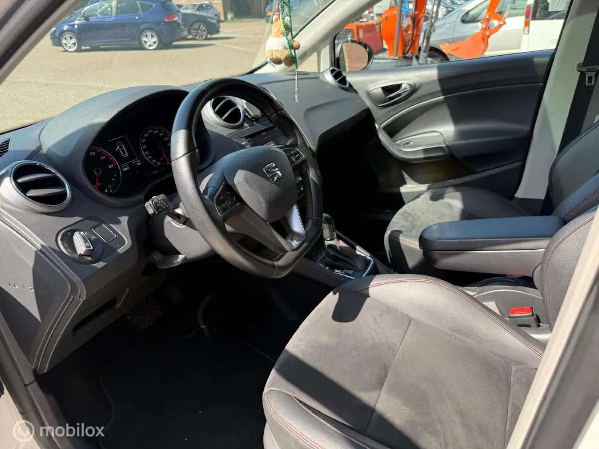 1.0 FR - Panoramadak - Automaat - Inruil
