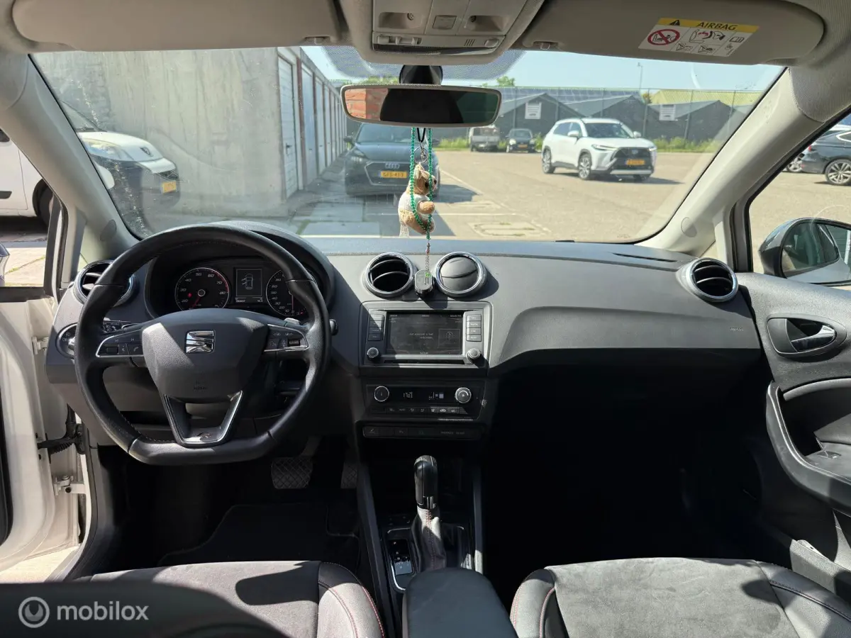 1.0 FR - Panoramadak - Automaat - Inruil
