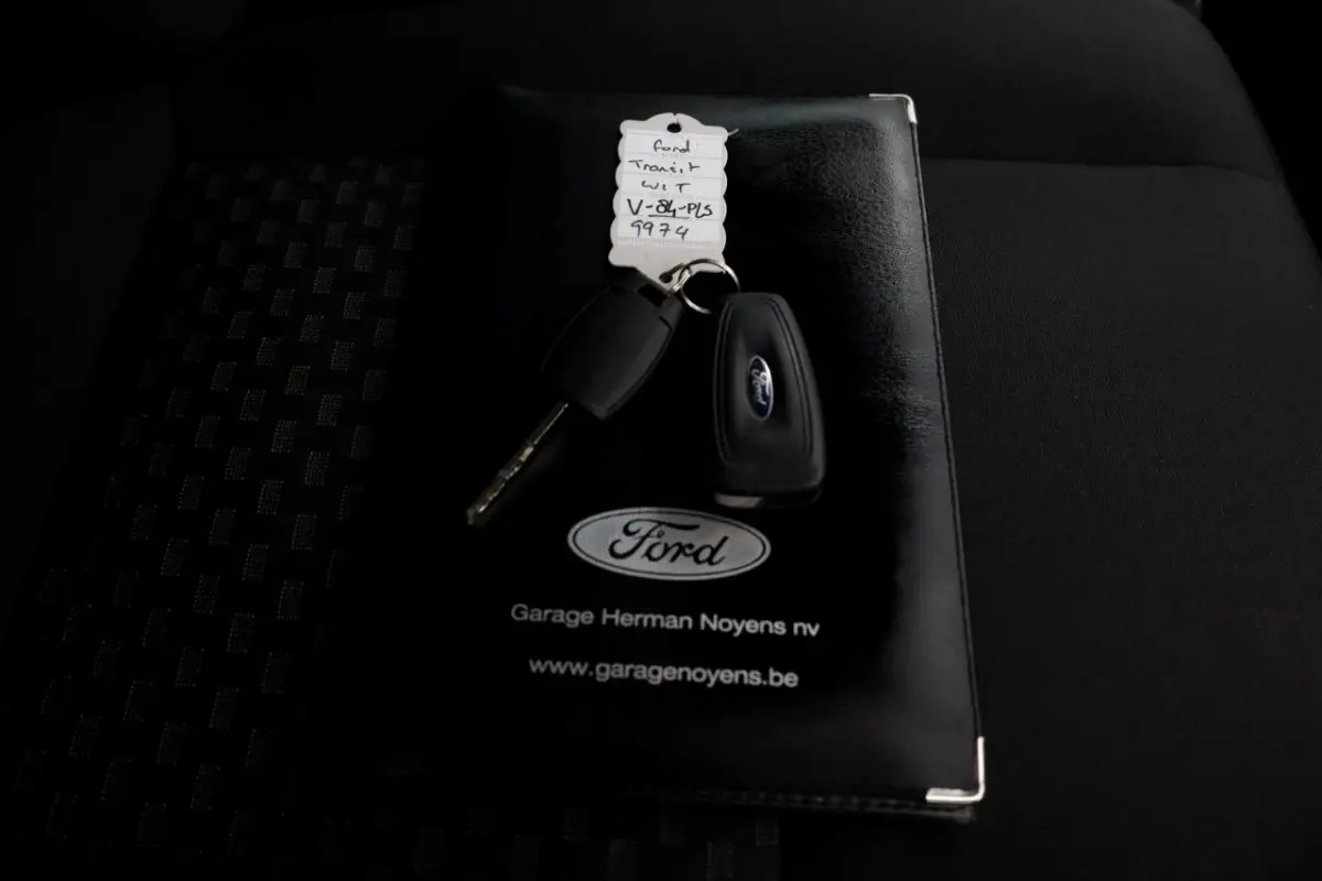 350 2.0 TDCI 130pk Trend L3 D.C. Open Laadbak 01-2023