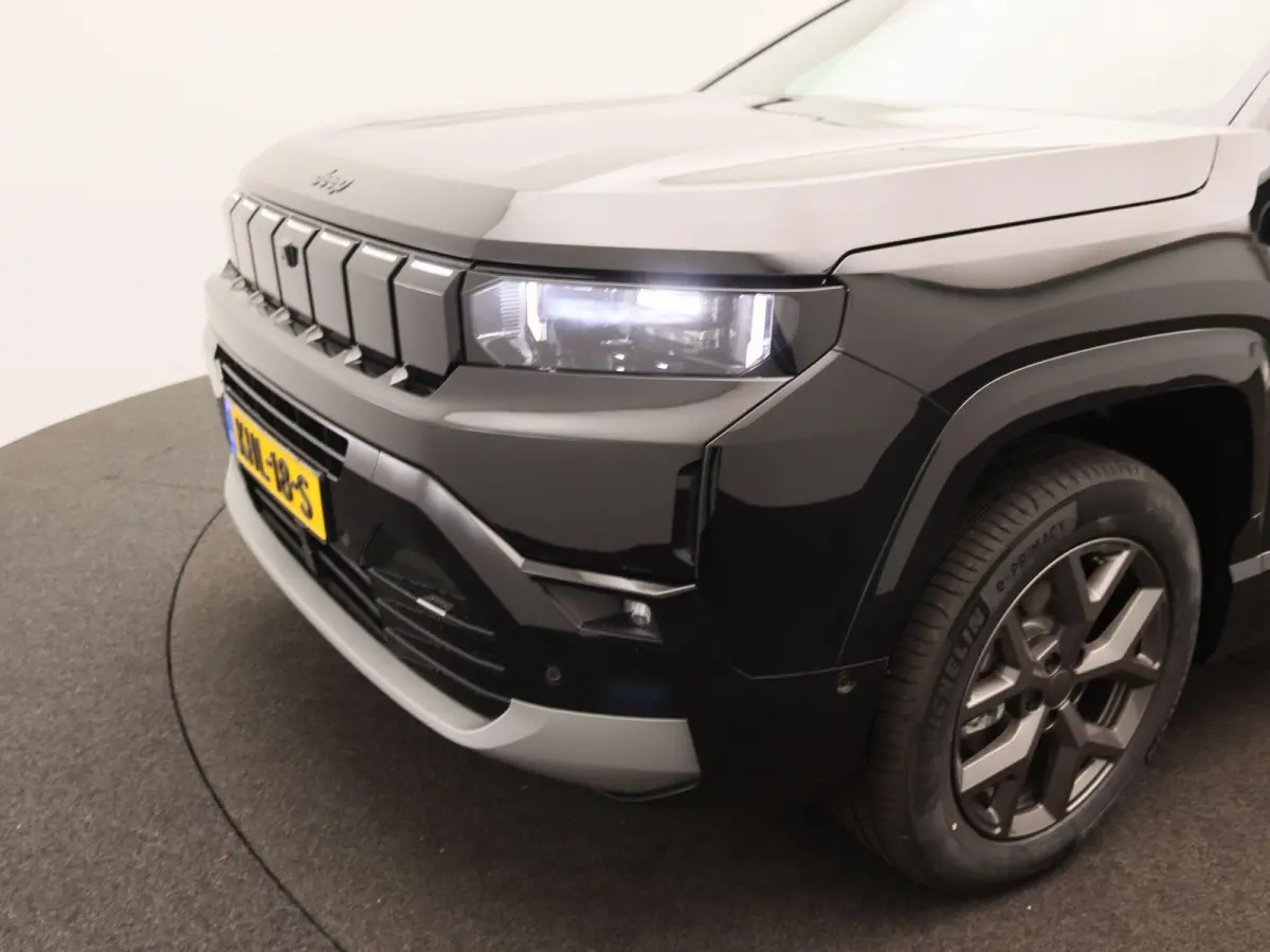 1.2 e-Hybrid First Edition | Tot 8 jaar garantie | Demo voordeel |