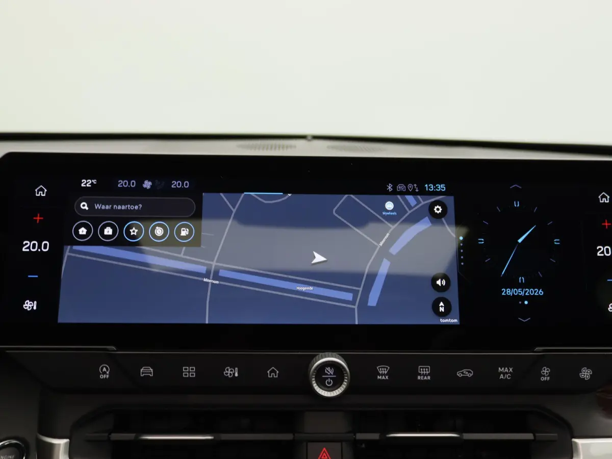 1.2 e-Hybrid First Edition | Tot 8 jaar garantie | Demo voordeel |