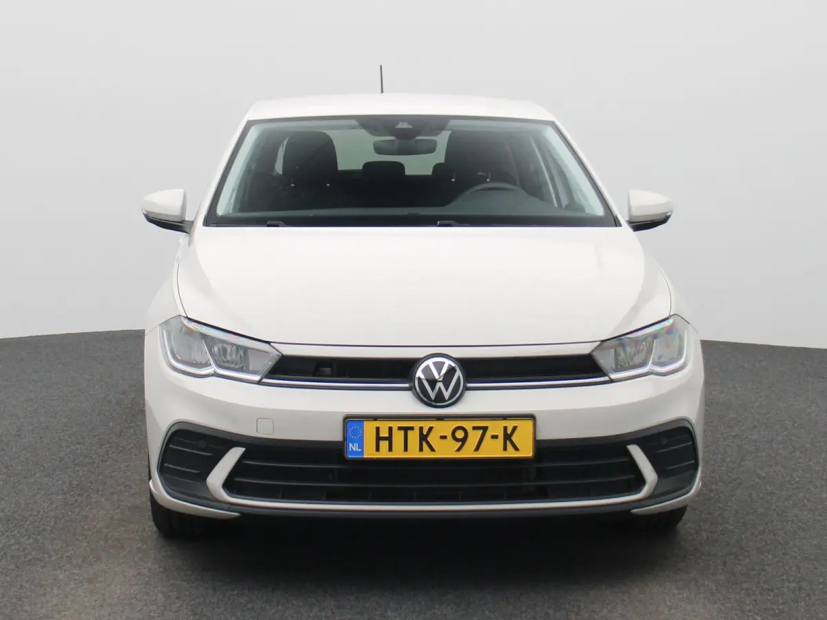 1.0 TSI Life Edition 95 PK | Demo | Parkeersensoren Achter | Achteruirijcamera | Privacy Glas | 15 Inch Velgen | Apple Carplay | Android Auto
