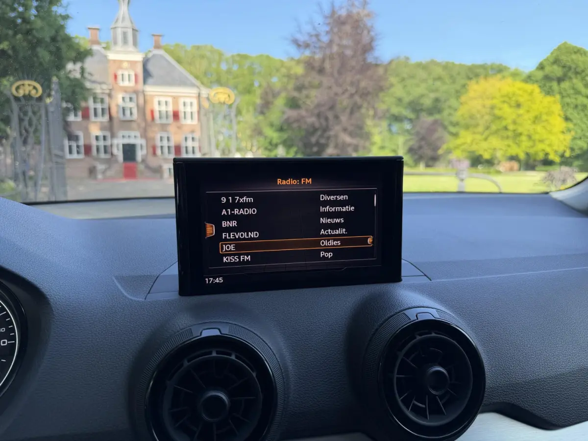 1.4 TFSI CoD pro Line | Cruise | Automaat | Zwart |