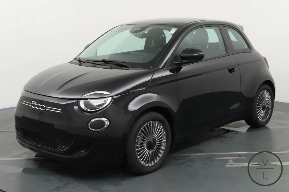 Icon 24 kWh | BTW | Nieuw | CarPlay |
