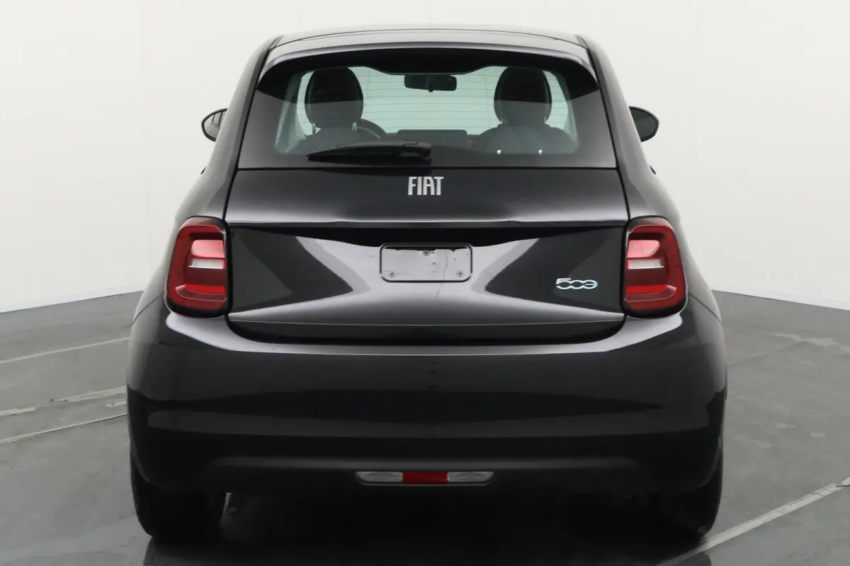 Icon 24 kWh | BTW | Nieuw | CarPlay |
