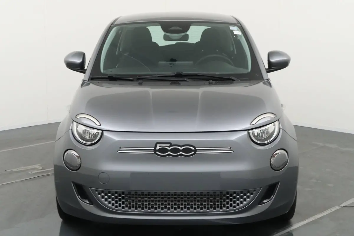 Icon 24 kWh | BTW | Nieuw | CarPlay |