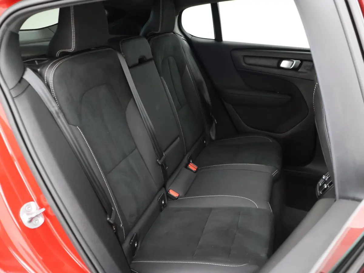 RECHARGE ULTIMATE 69 kWh + 20 INCH | PANORAMA | 360 CAMERA | HARMAN/KARDON | ADAPTIVE CRUISE