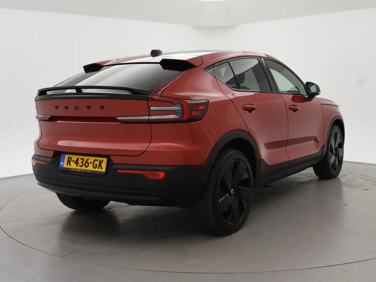 RECHARGE ULTIMATE 69 kWh + 20 INCH | PANORAMA | 360 CAMERA | HARMAN/KARDON | ADAPTIVE CRUISE