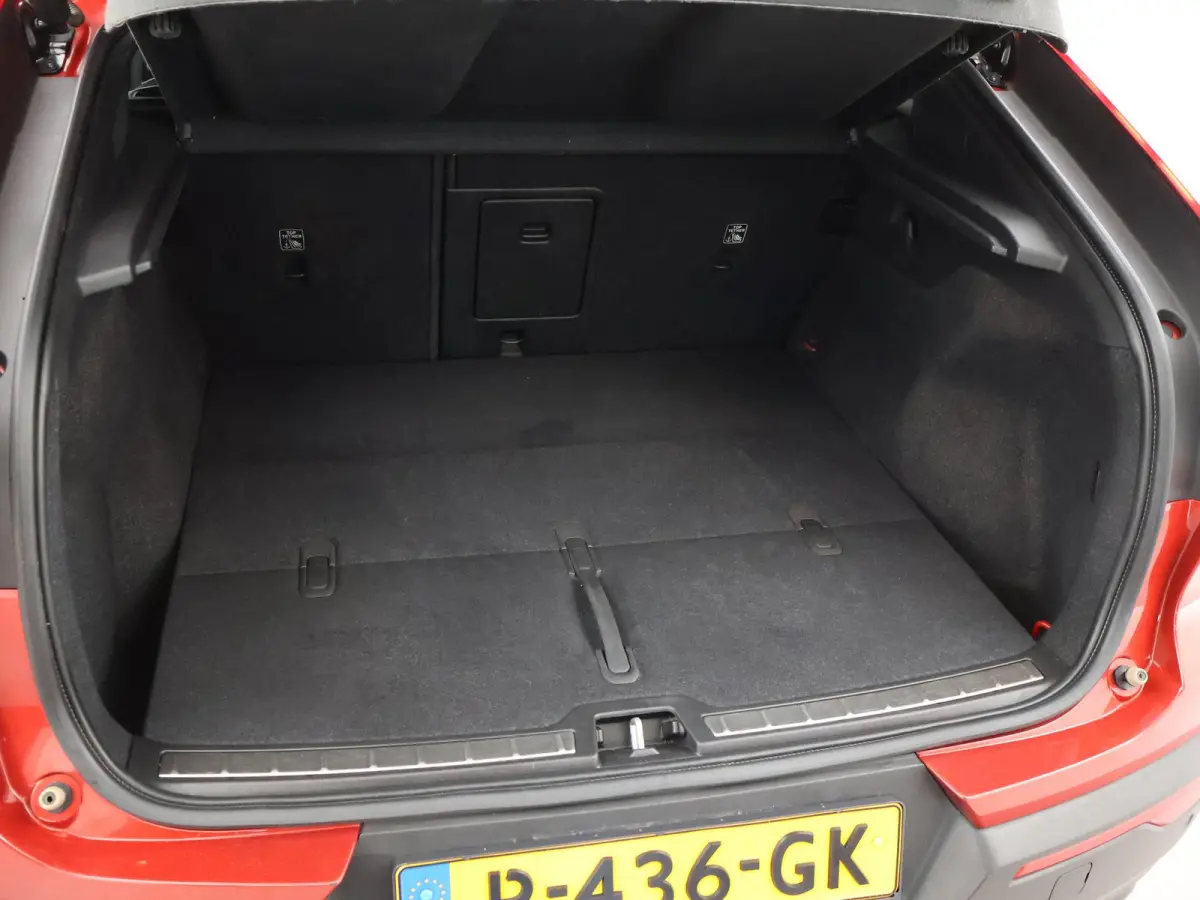 RECHARGE ULTIMATE 69 kWh + 20 INCH | PANORAMA | 360 CAMERA | HARMAN/KARDON | ADAPTIVE CRUISE