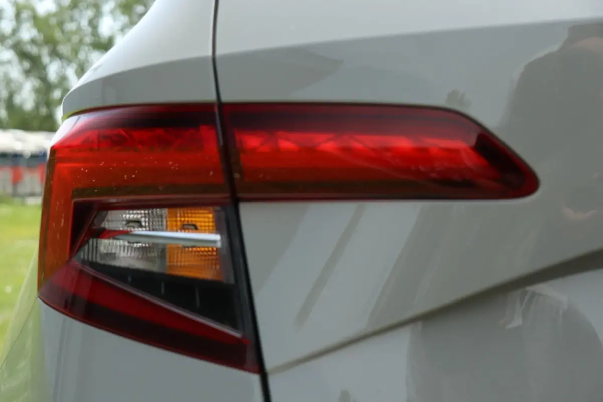 1.5 TSI / 150 PK / DSG / Sportline / Panorama / Trekhaak / Camera / Cruise Control / 19"