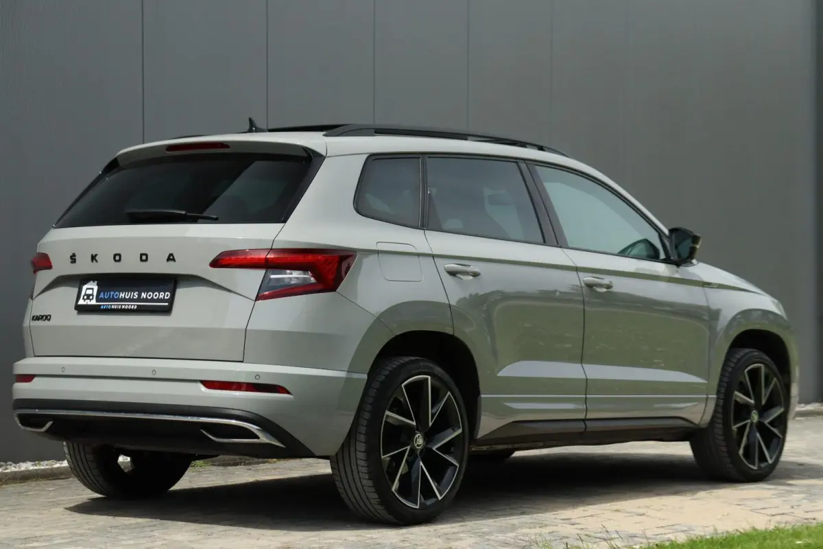 1.5 TSI / 150 PK / DSG / Sportline / Panorama / Trekhaak / Camera / Cruise Control / 19"