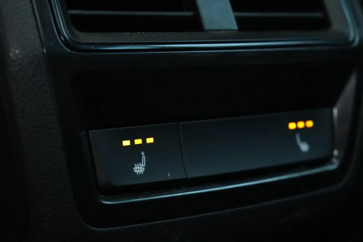 1.5 TSI / 150 PK / DSG / Sportline / Panorama / Trekhaak / Camera / Cruise Control / 19"