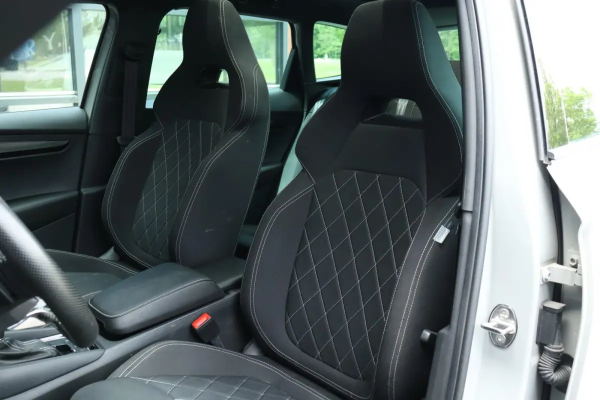 1.5 TSI / 150 PK / DSG / Sportline / Panorama / Trekhaak / Camera / Cruise Control / 19"