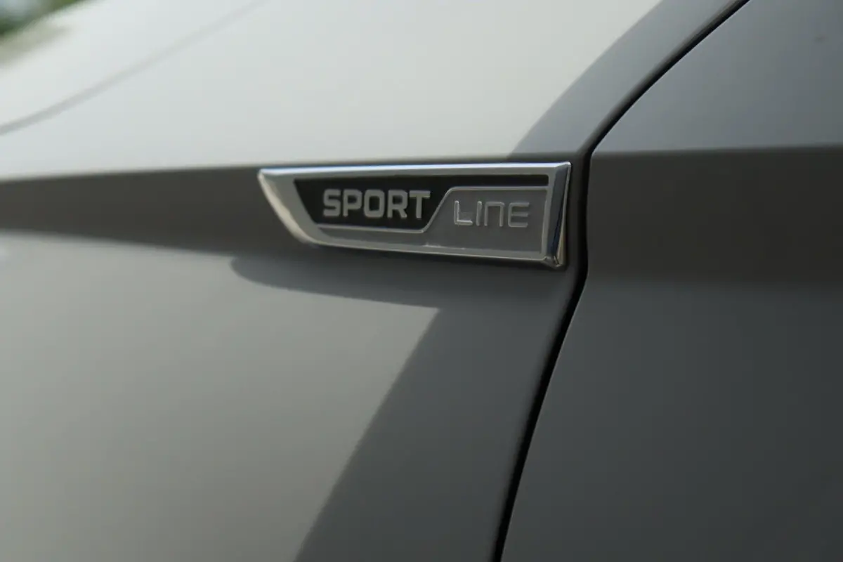 1.5 TSI / 150 PK / DSG / Sportline / Panorama / Trekhaak / Camera / Cruise Control / 19"
