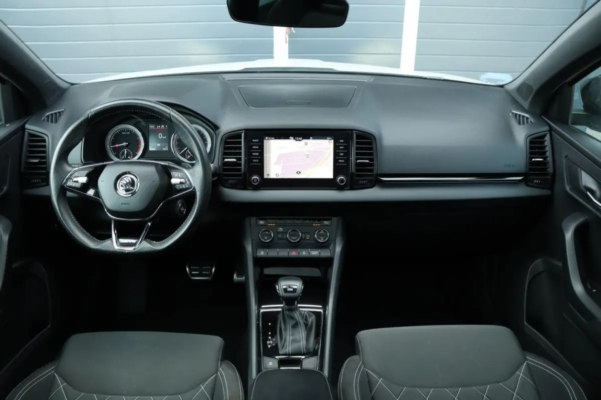 1.5 TSI / 150 PK / DSG / Sportline / Panorama / Trekhaak / Camera / Cruise Control / 19"