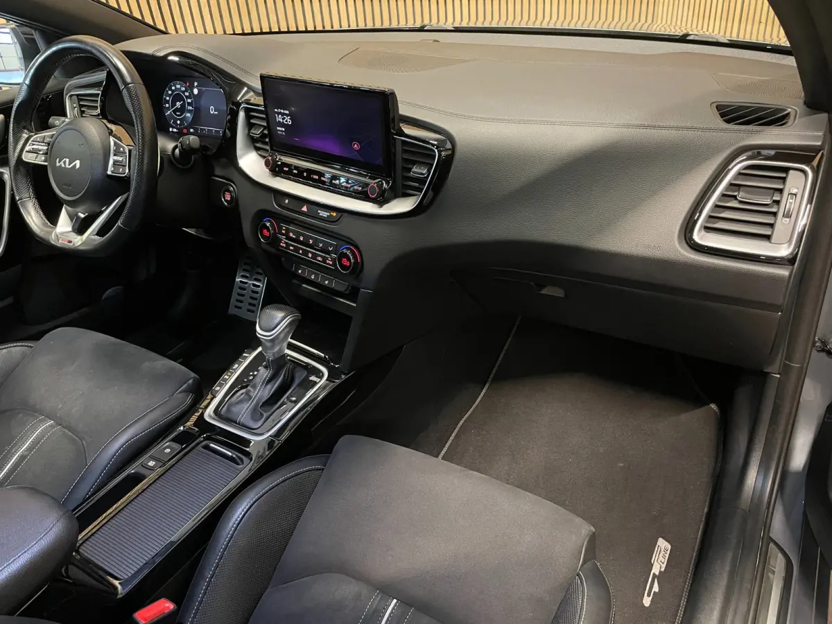 1.5 T-GDi GT-Line|160PK|ACC|AFN.TREKHAAK|PANO|DIGITAL|STOEL V+A/+STUURVERW.|CAMERA|CARPLAY|CLIMA+CRUISE|NL|NAP|1 EIG.|