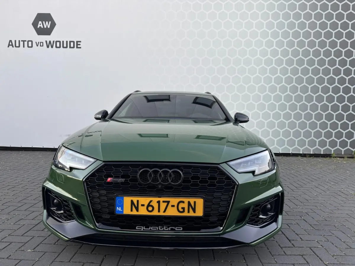 2.9 TFSI RS4 quattro KW V3 schroefset ABT