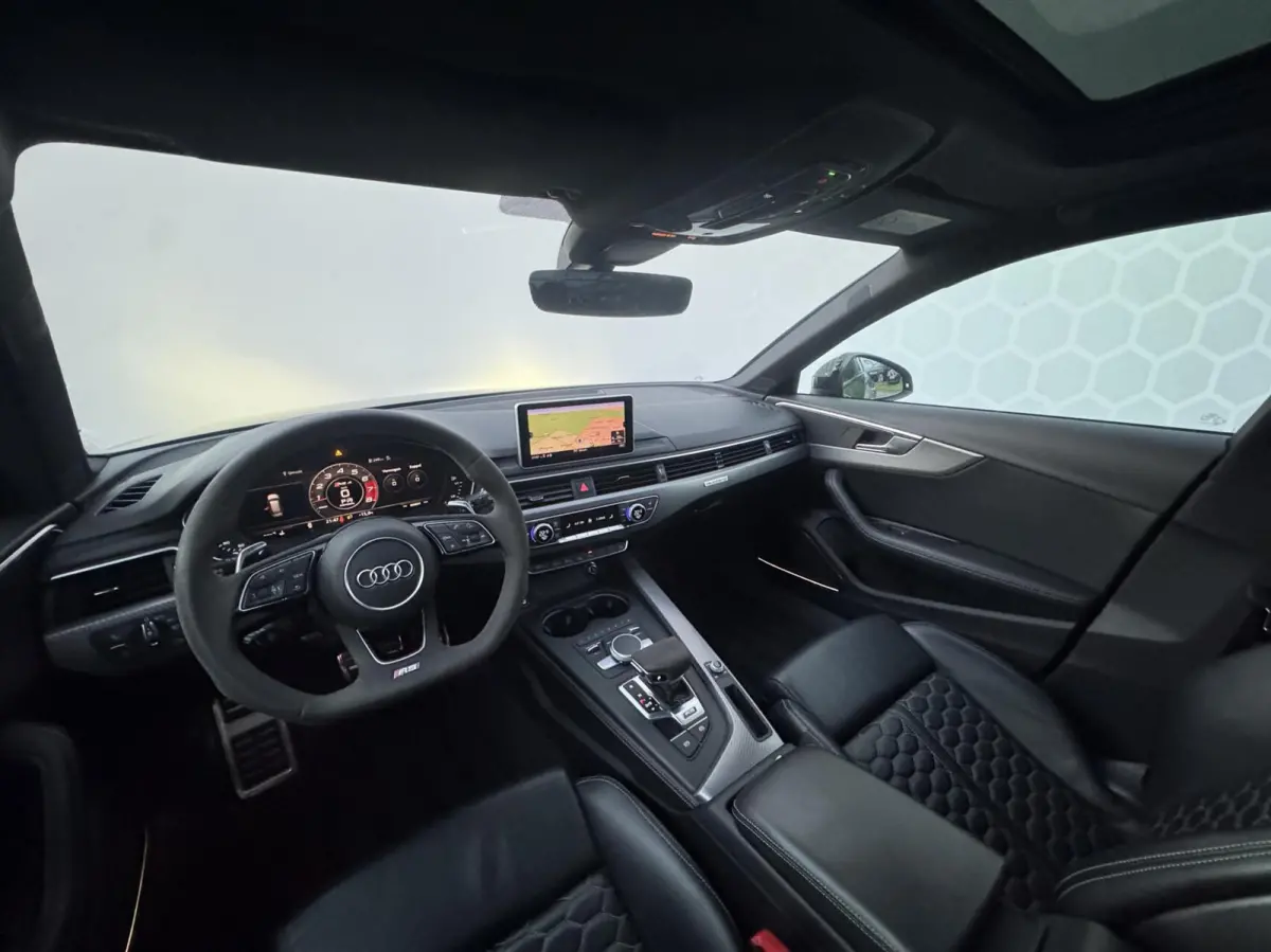 2.9 TFSI RS4 quattro KW V3 schroefset ABT
