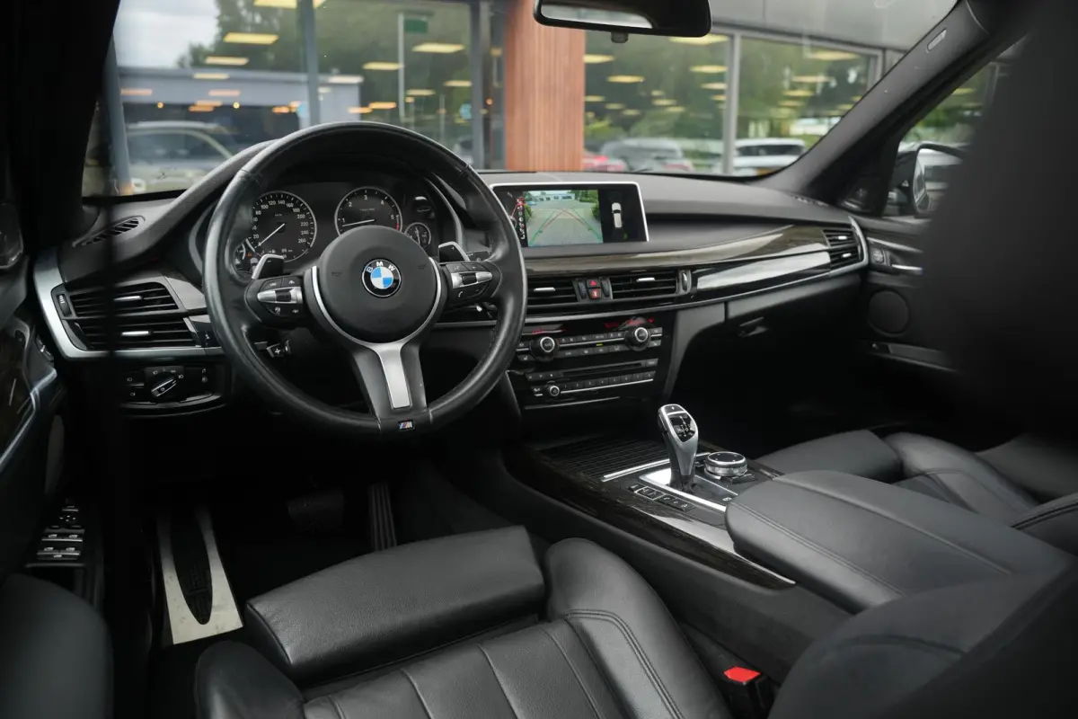xDrive40d High Executive 7p. M pakket vol!