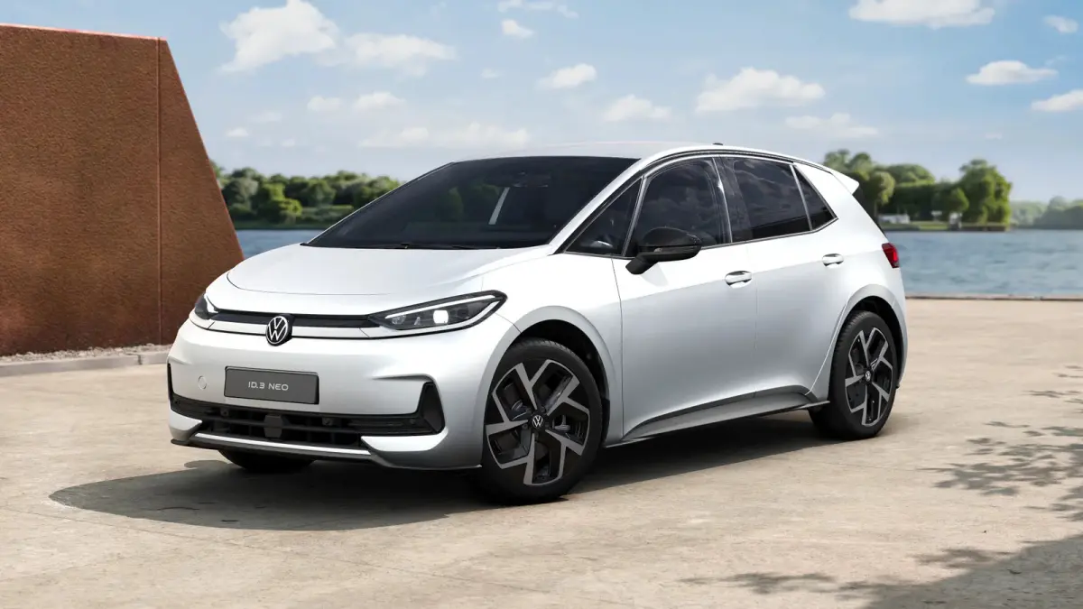 Life | Airconditioning automatisch, 2-zone (Climatronic) | Automatische afstandsregeling (Adaptive Cruise Control) | Buitenspiegels elektrisch instel-, verwarm- en inklapbaar