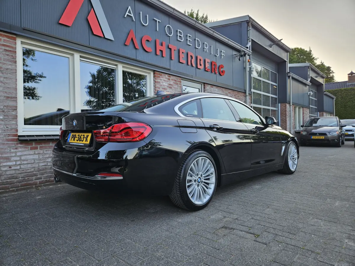 418i High Executive Automaat! Leer! LED! Navigatie! NAP! Mooie/Nette Auto!