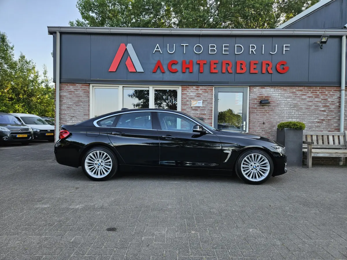 418i High Executive Automaat! Leer! LED! Navigatie! NAP! Mooie/Nette Auto!