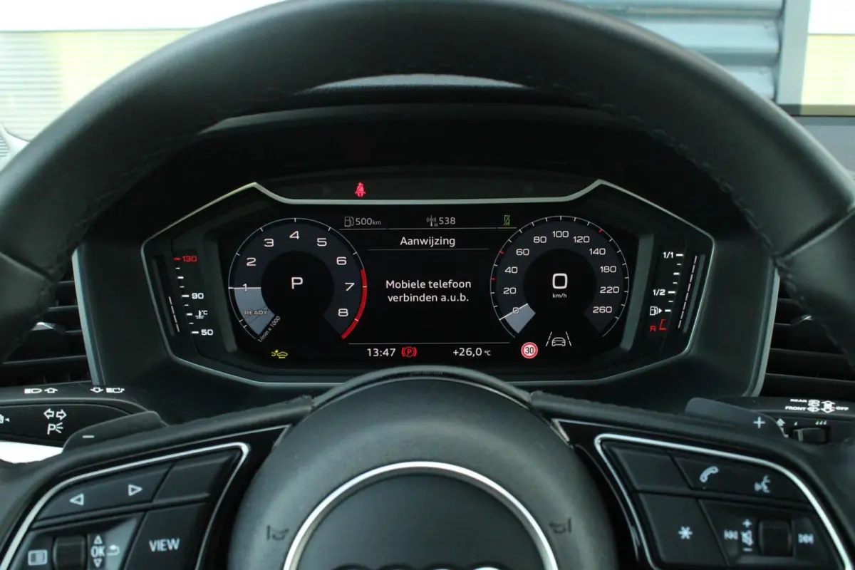 30 TFSI 116pk S-tronic S edition | Achteruitrijcamera | Ambient Verlichting PLUS | Sportstoelen | LED Koplampen | Zwart Optiek Pakket PLUS | Privacy Glas