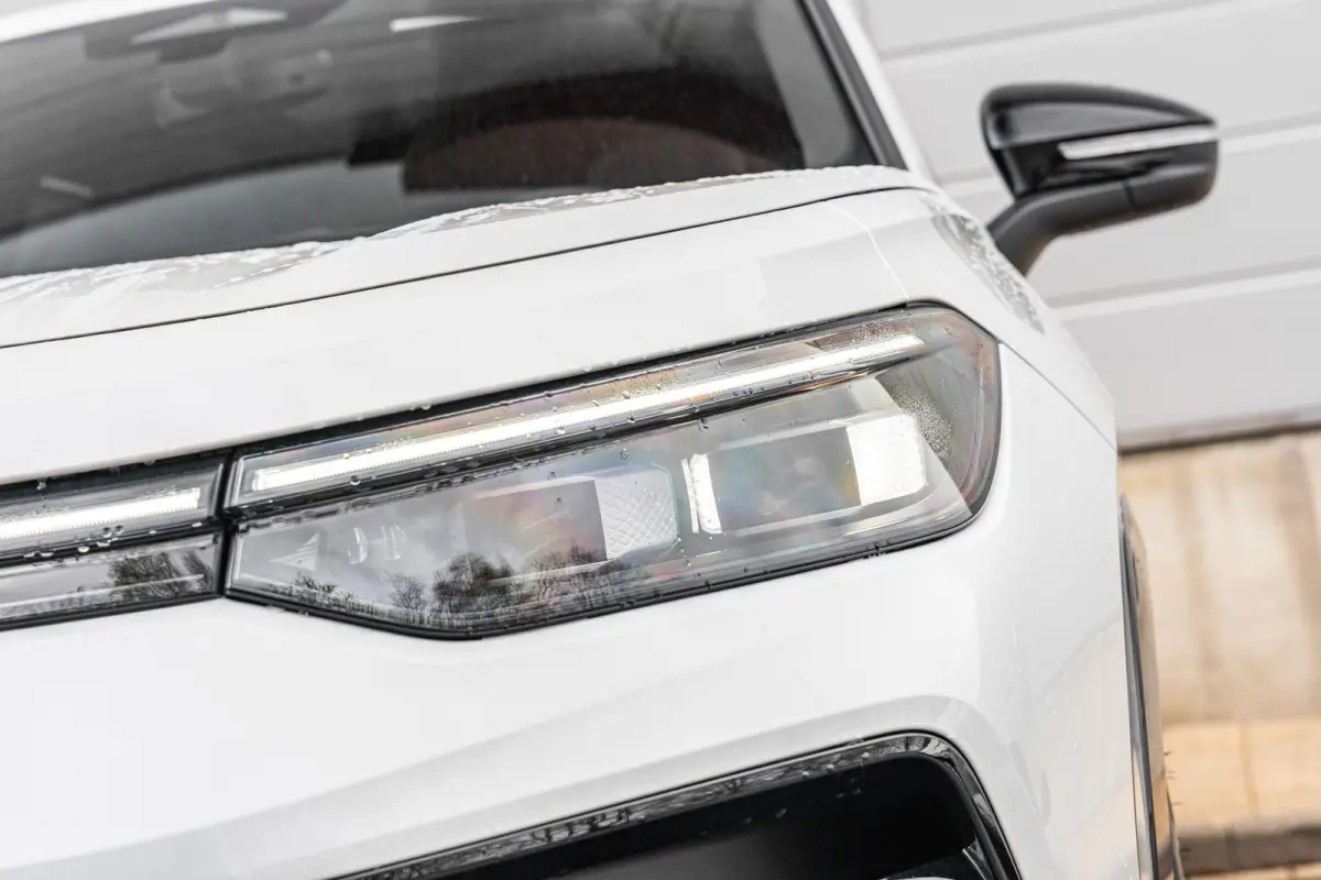 1.5 eHybrid 272pk DSG R-Line Edition | Panoramadak | Trekhaak | Massage | Harman Kardon Audio