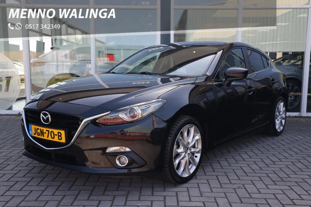Mazda 3 2017 Benzine Handgeschakeld leasen
