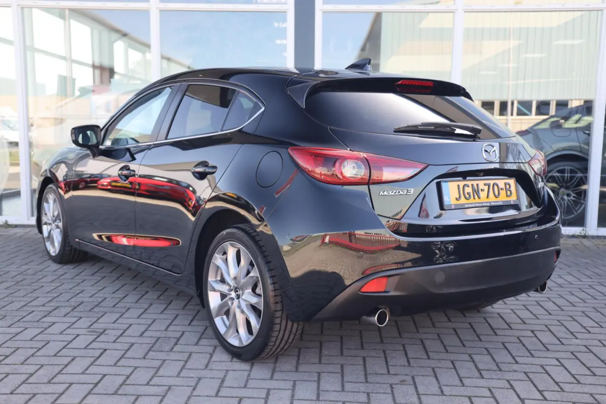 2.0 SkyActiv-G 120 SkyLease+|Camera|Navi|Cruise control|