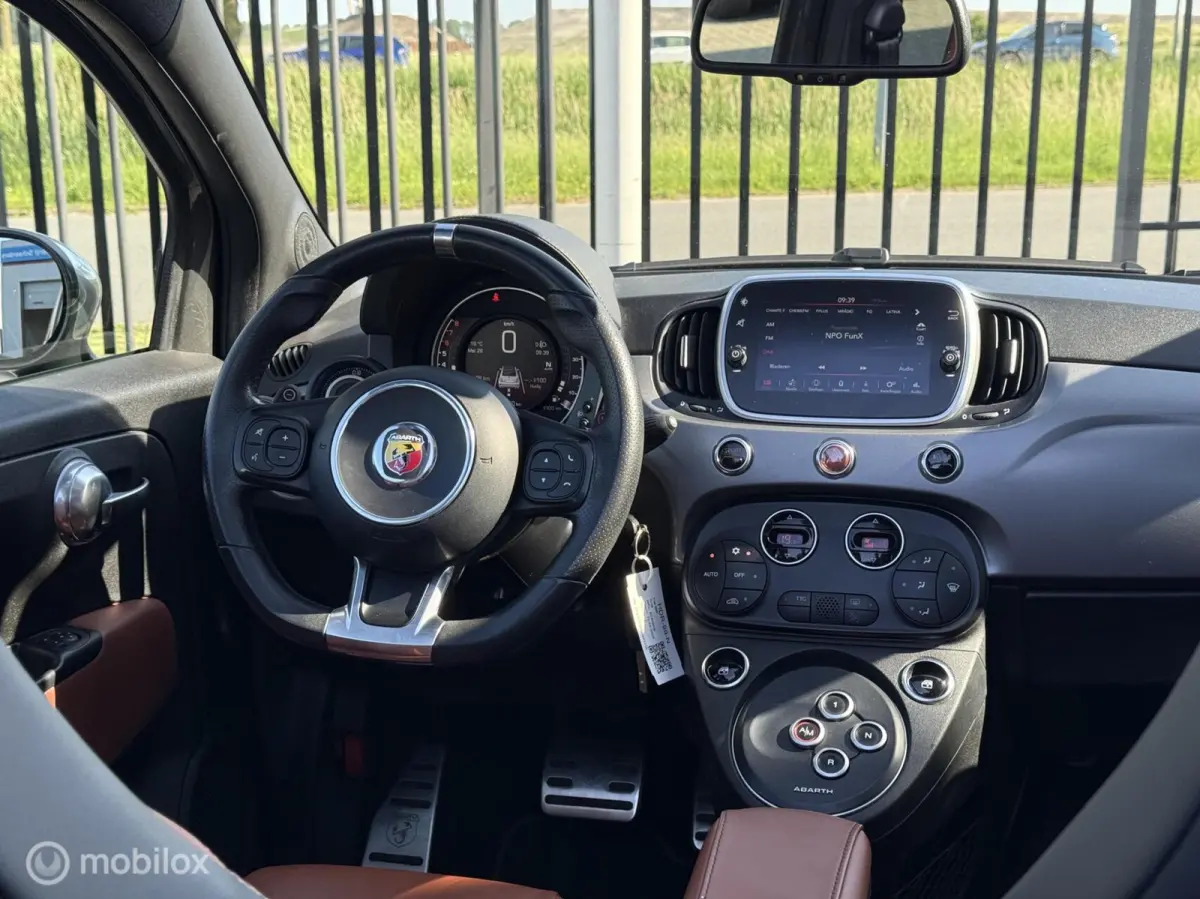 1.4 T-Jet Abarth Turismo | Automaat | Cabrio | Leer