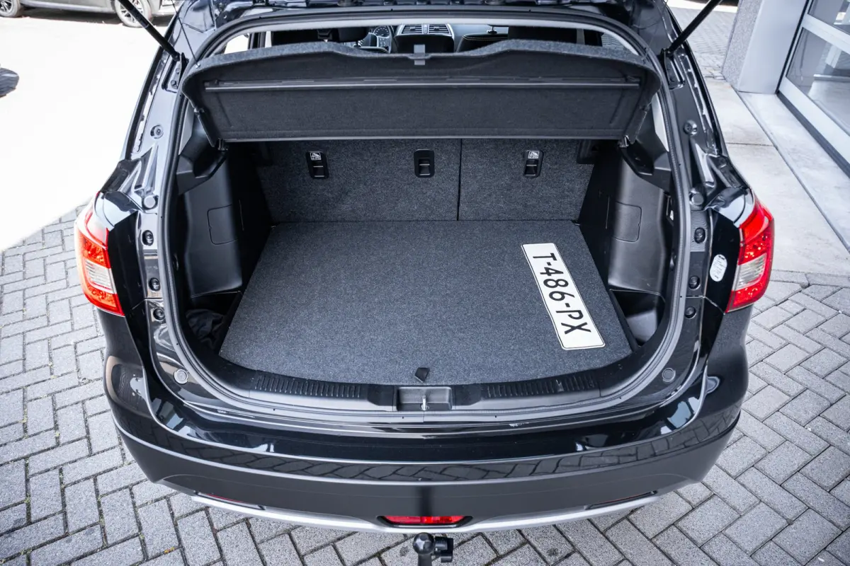 1.4 Boosterjet Select Smart Hybrid | Achteruitrijcamera | Lichtmetalen velgen 17" | Trekhaak afneembaar