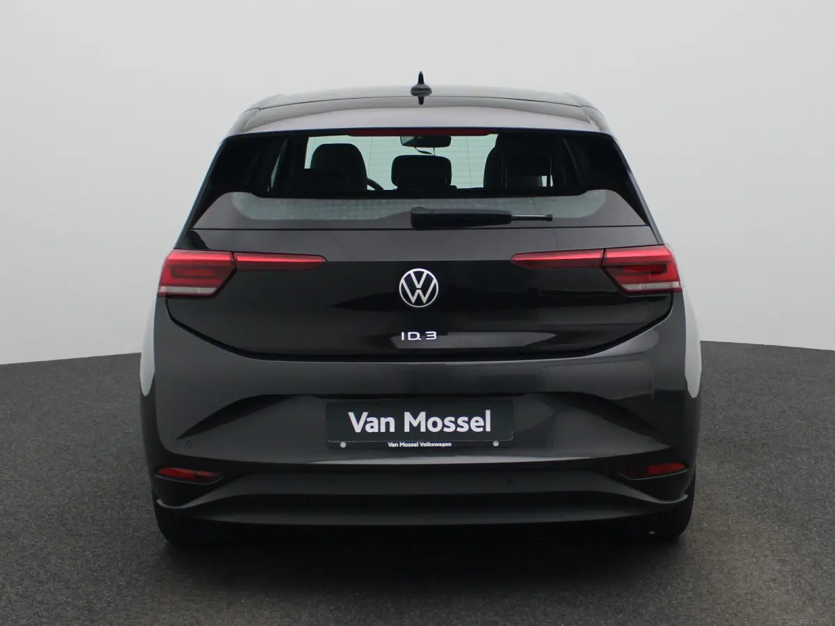 Pro 58 kWh 145 PK| Dealeronderhouden | Navigatie | Parkeersensoren | Stoelverwarming | Stuurwielverwarming | 18 Inch Velgen