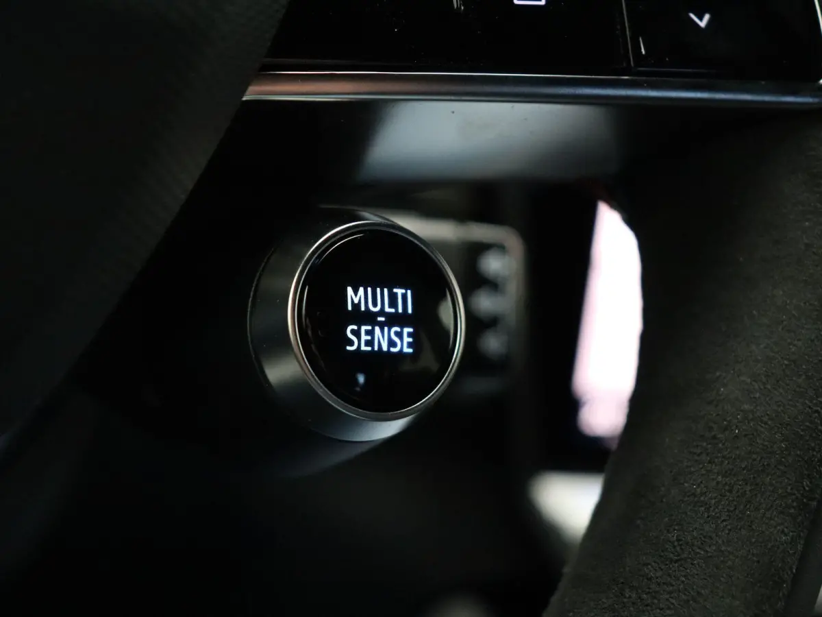 1.2 E-Tech full hybrid 200 esprit Alpine | Stoel-Stuur Verwarming | Elektrische Achterklep | Adaptive Cruise Control |