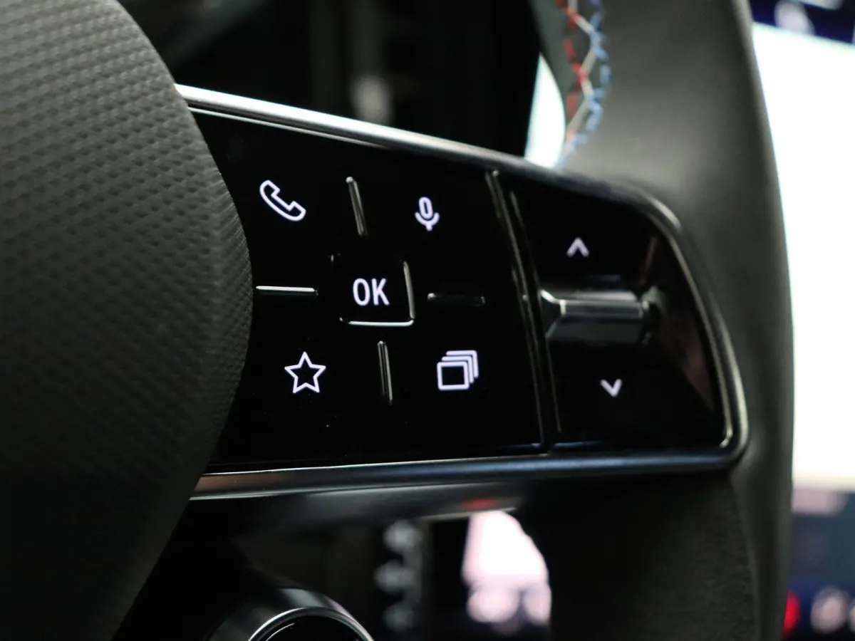 1.2 E-Tech full hybrid 200 esprit Alpine | Stoel-Stuur Verwarming | Elektrische Achterklep | Adaptive Cruise Control |