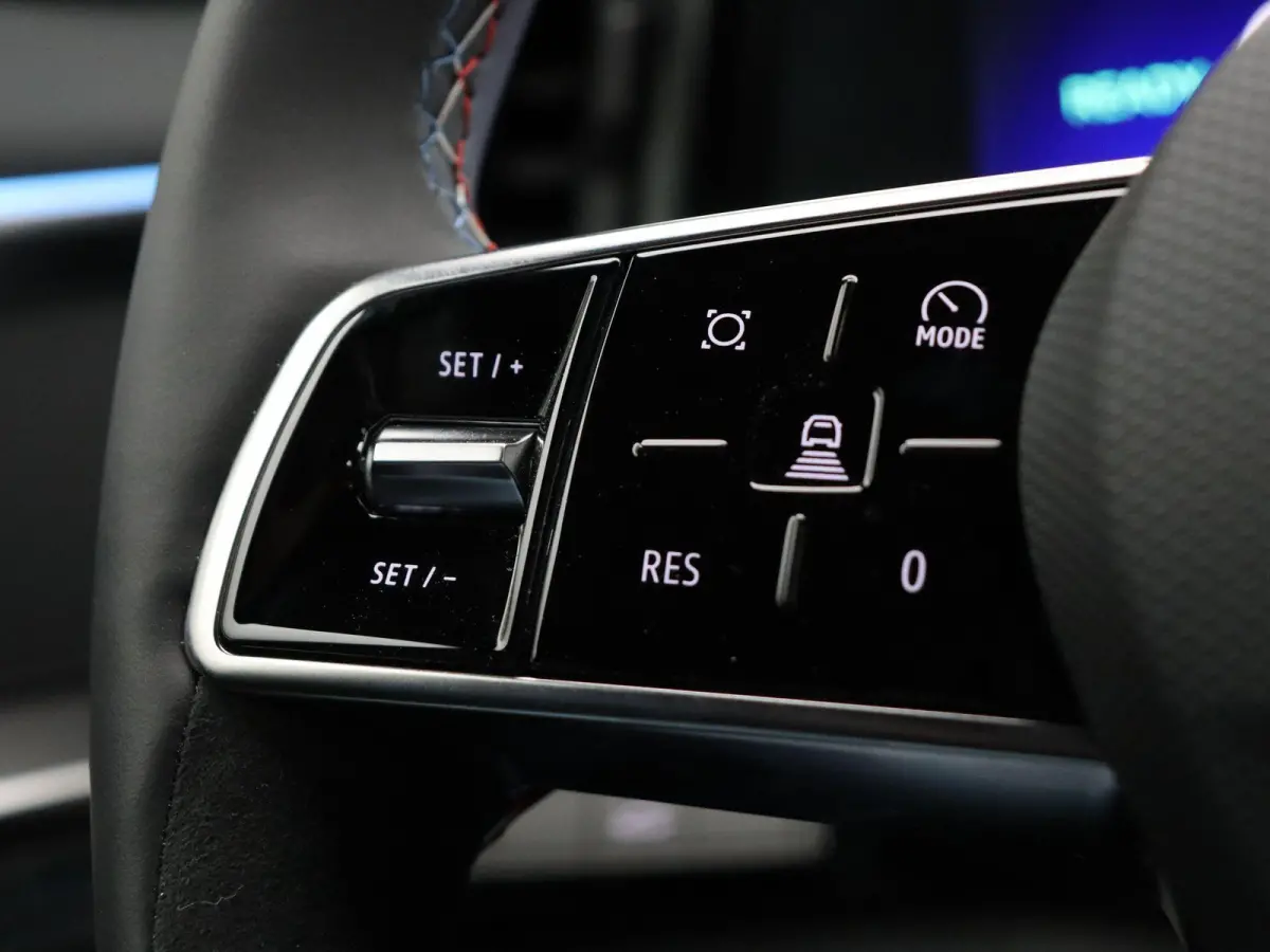 1.2 E-Tech full hybrid 200 esprit Alpine | Stoel-Stuur Verwarming | Elektrische Achterklep | Adaptive Cruise Control |
