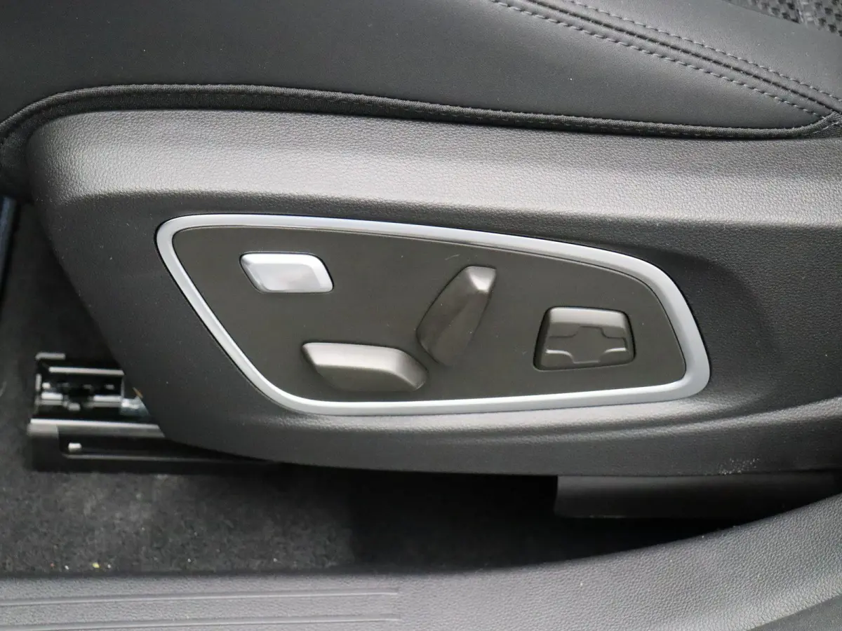 1.2 E-Tech full hybrid 200 esprit Alpine | Stoel-Stuur Verwarming | Elektrische Achterklep | Adaptive Cruise Control |