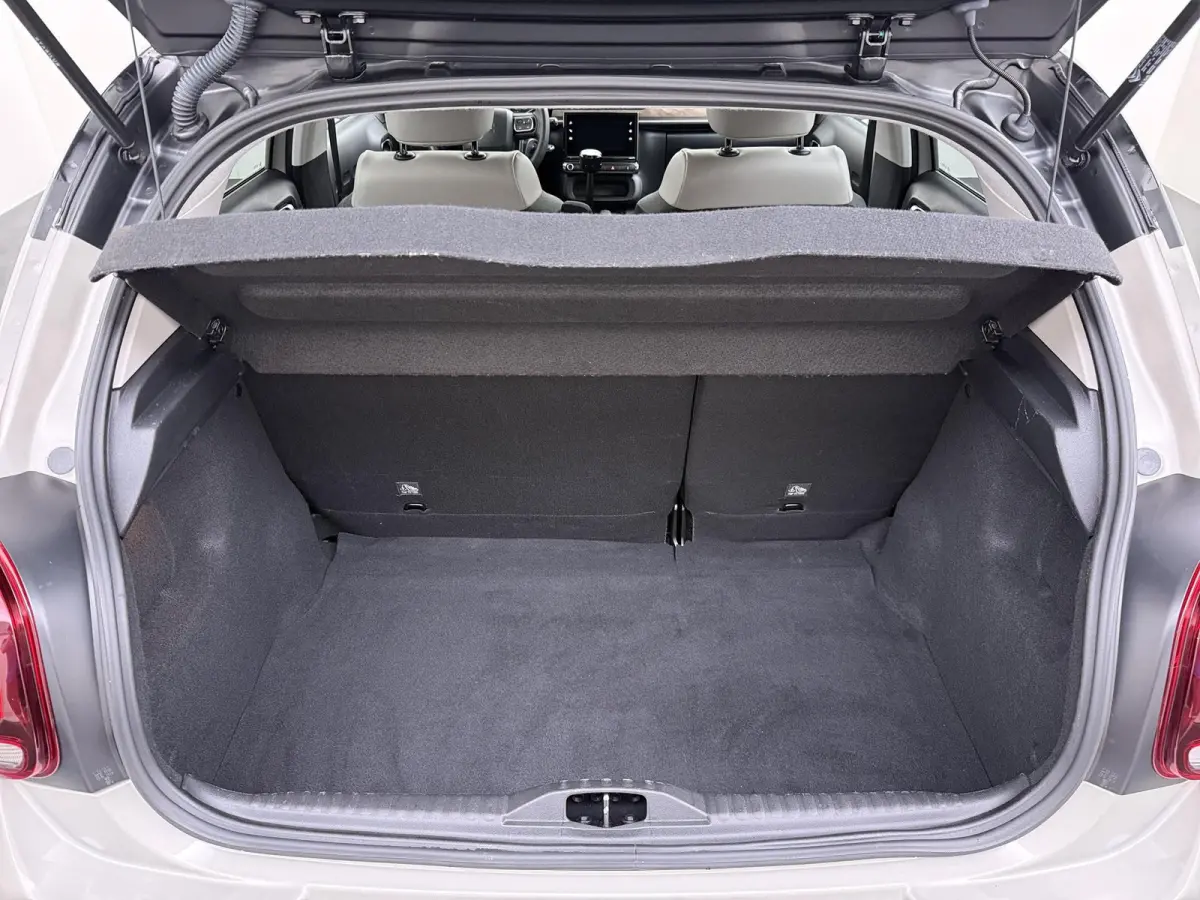 Shine 110pk Automaat | Navigatie | Achteruitrijcamera | Climate Control | Cruise Control | Parkeersensoren | Led koplampen | Comfortstoelen | DAB+ radio | Apple Carplay / Android Auto | Blue