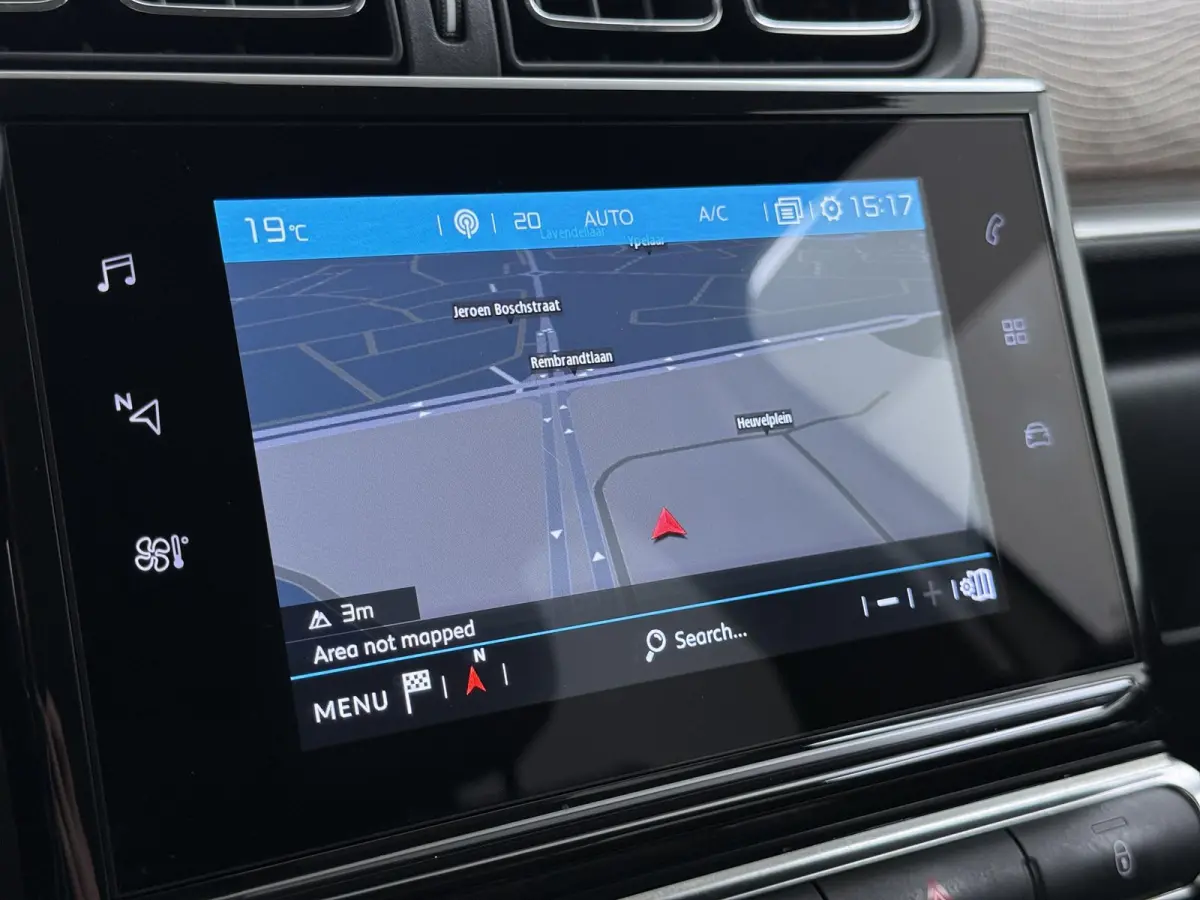 Shine 110pk Automaat | Navigatie | Achteruitrijcamera | Climate Control | Cruise Control | Parkeersensoren | Led koplampen | Comfortstoelen | DAB+ radio | Apple Carplay / Android Auto | Blue