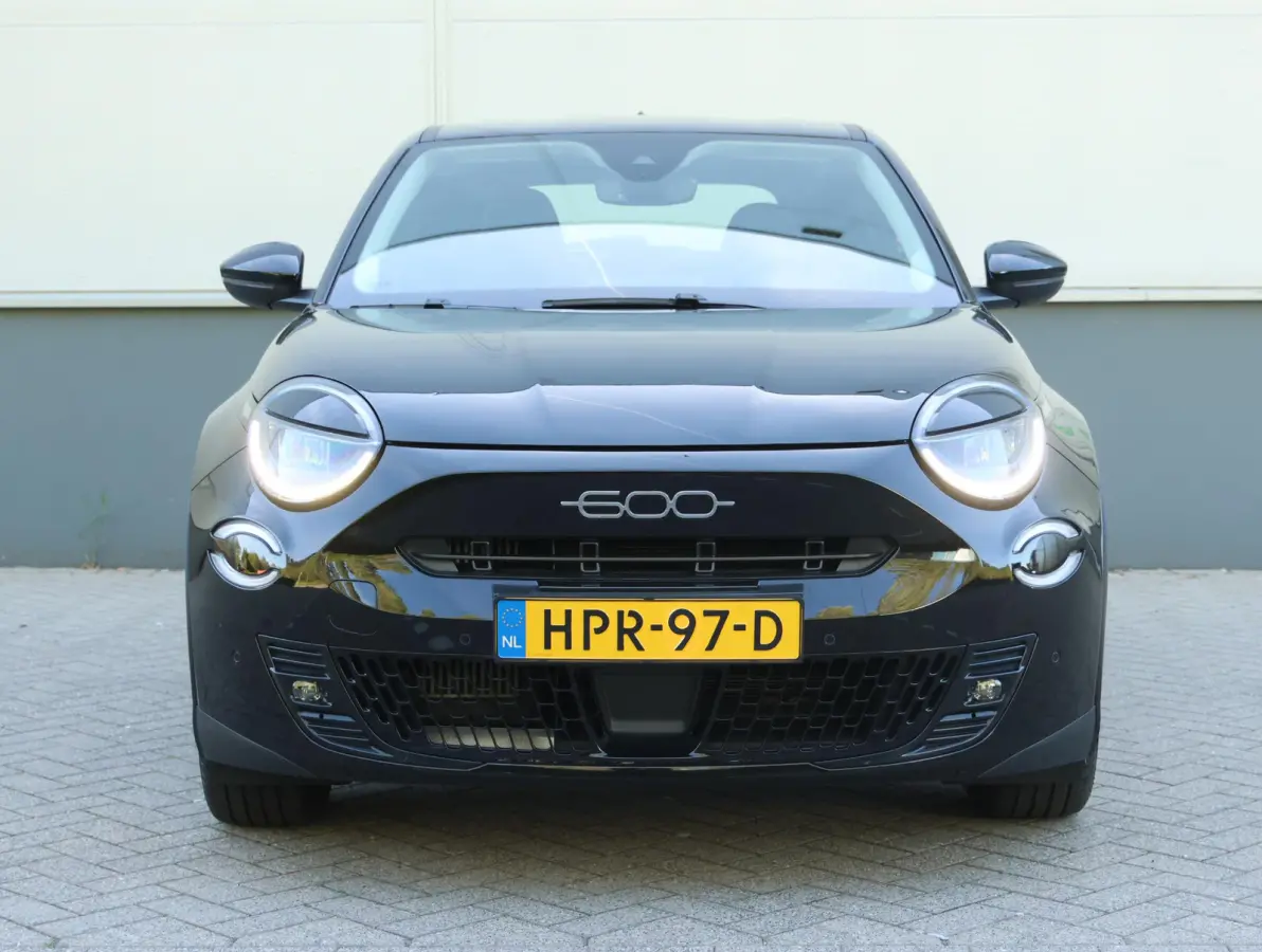 1.2 110pk Urban | Camera | Stoelverwarming | Navigatie | AppleCarplay/AndroidAuto |