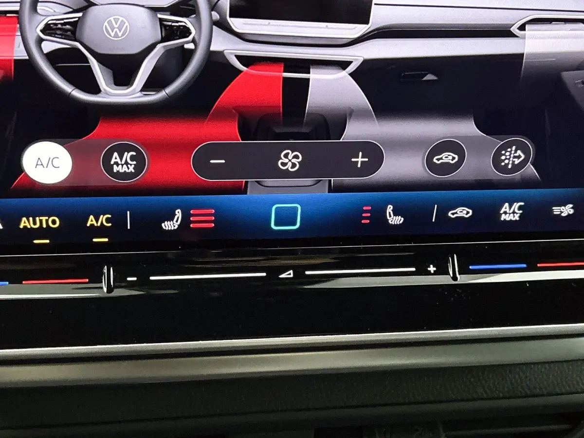 Pro Limited Edition 77 kWh 286 PK | EM | Automaat | Navigatie | Camera | Stoelverwarming | Parkeersensoren | Keyless | Adaptive Cruise Control | Apple Carplay | Android Auto |